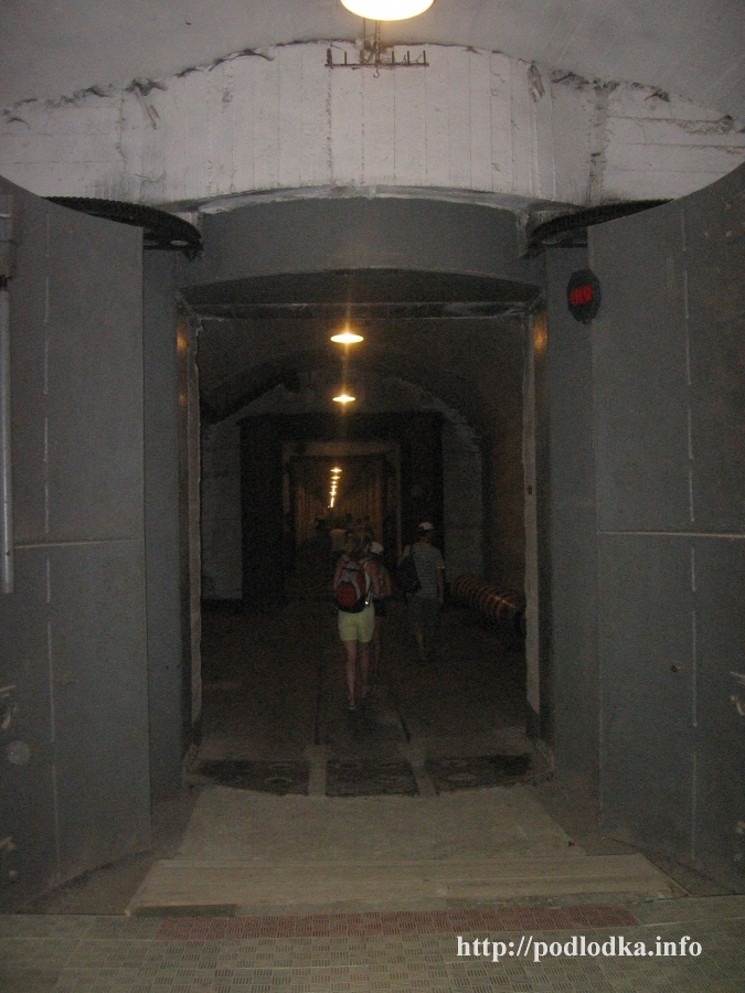 Проход в музее